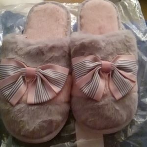 Super Cute Comfy Brand New House Shoes!!